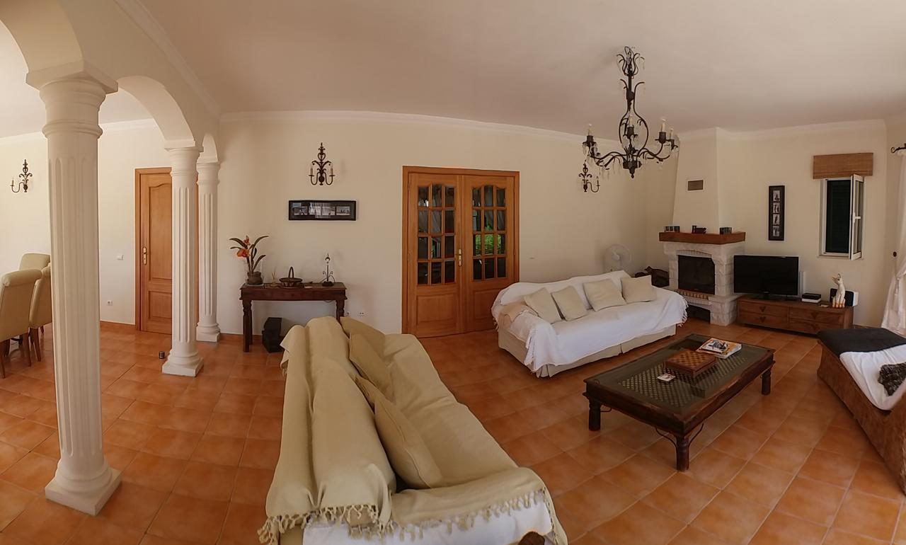 Casa Cereja 'Adults Only' Bed & Breakfast Albufeira Bagian luar foto
